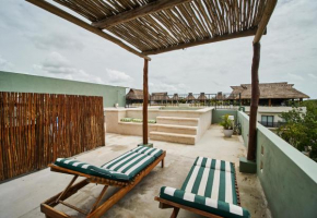 Aldea 2 & Jungle view & Safe location & Pool